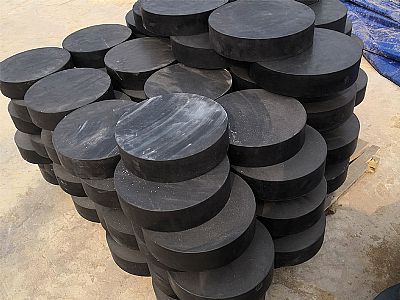 德钦县板式橡胶支座由若干层橡胶片与薄钢板经加压硫化
